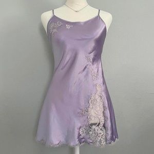 2004 VS Icy Lavender Slip